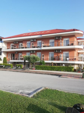 Гостиница Denis Studios and Apartments  Макрис Галос